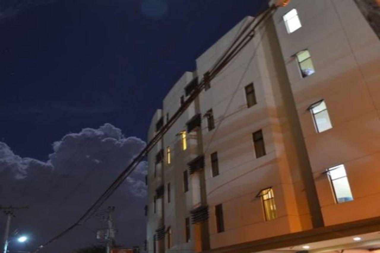 Express Inn Mactan Lapu-Lapu City Exterior photo